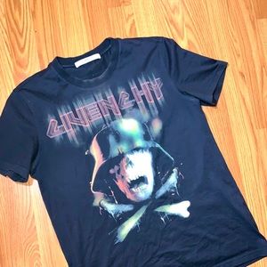 Givenchy T-Shirt